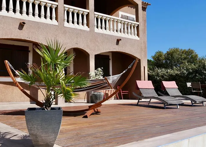 Appartement Bas De Vue Mer&piscine Coti-Chiavari (Corsica)